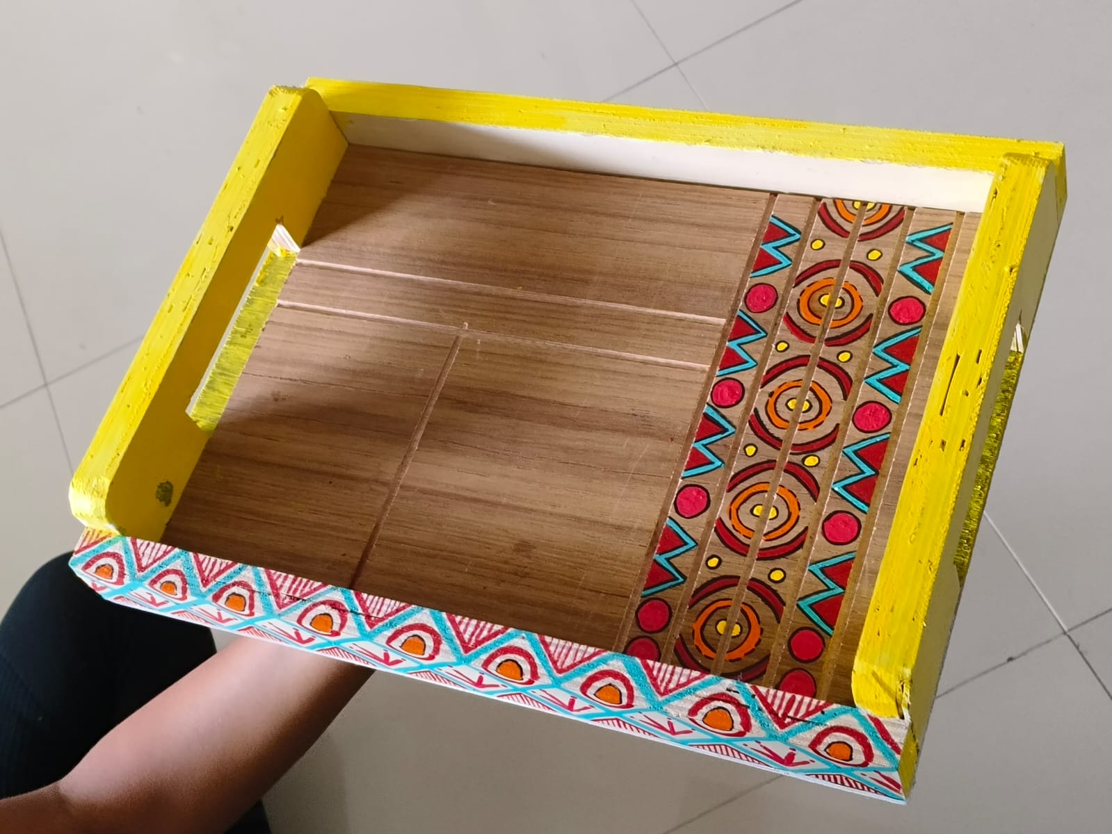 Trays from reclaimed furniture wood